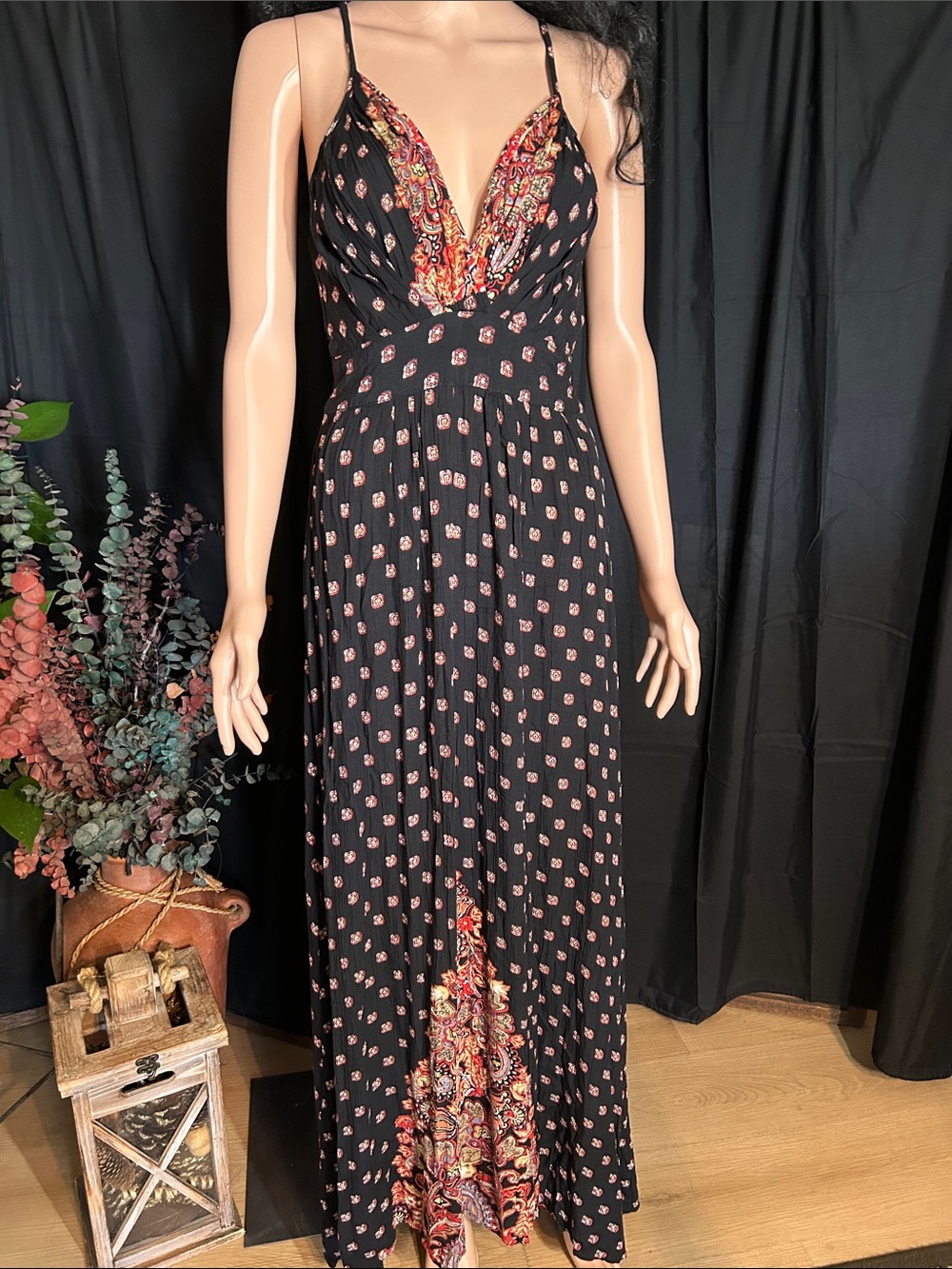 DILLARDS ANGIE ADORABLE SUMMER DRESS M